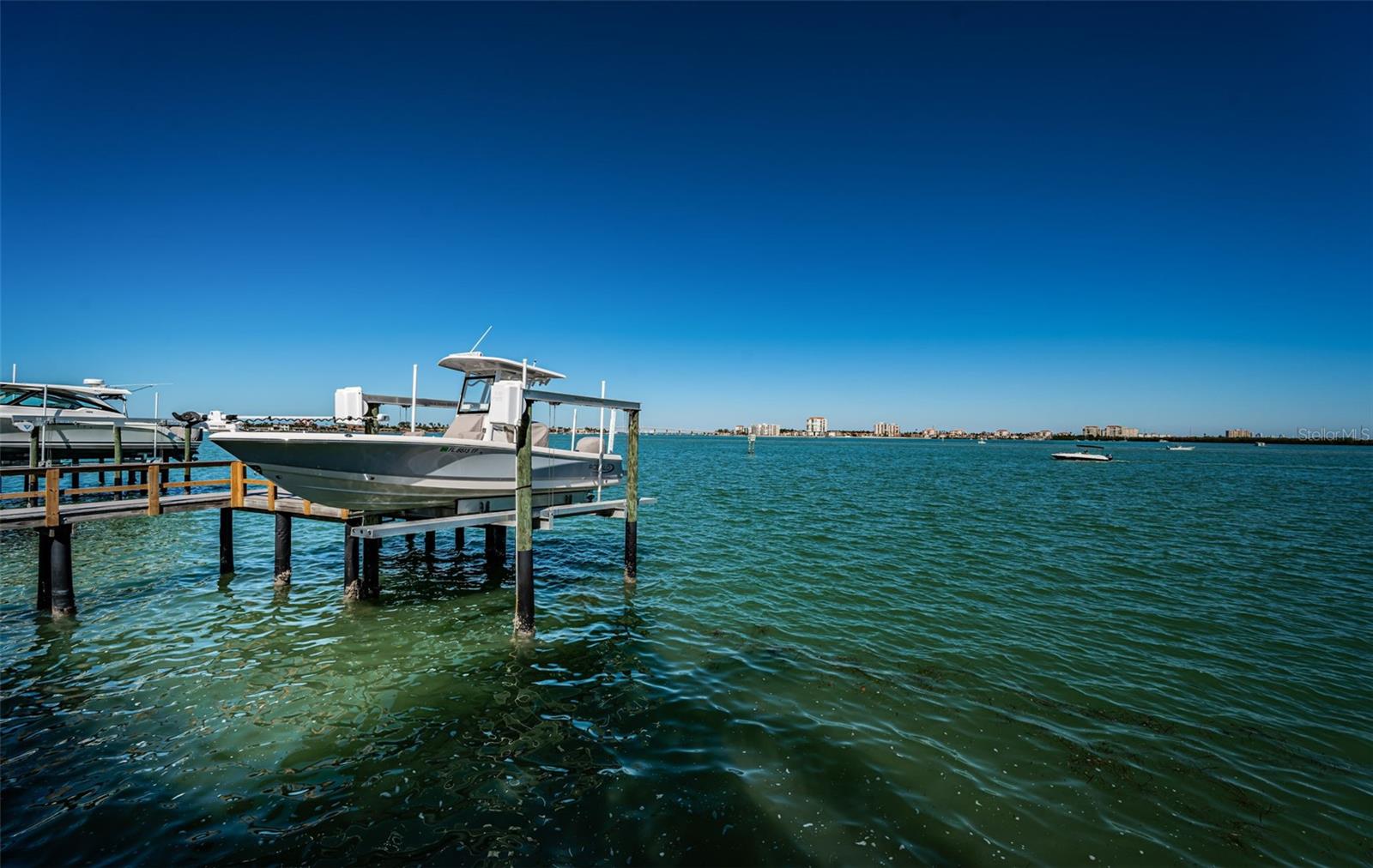 TIERRA VERDE - Residential