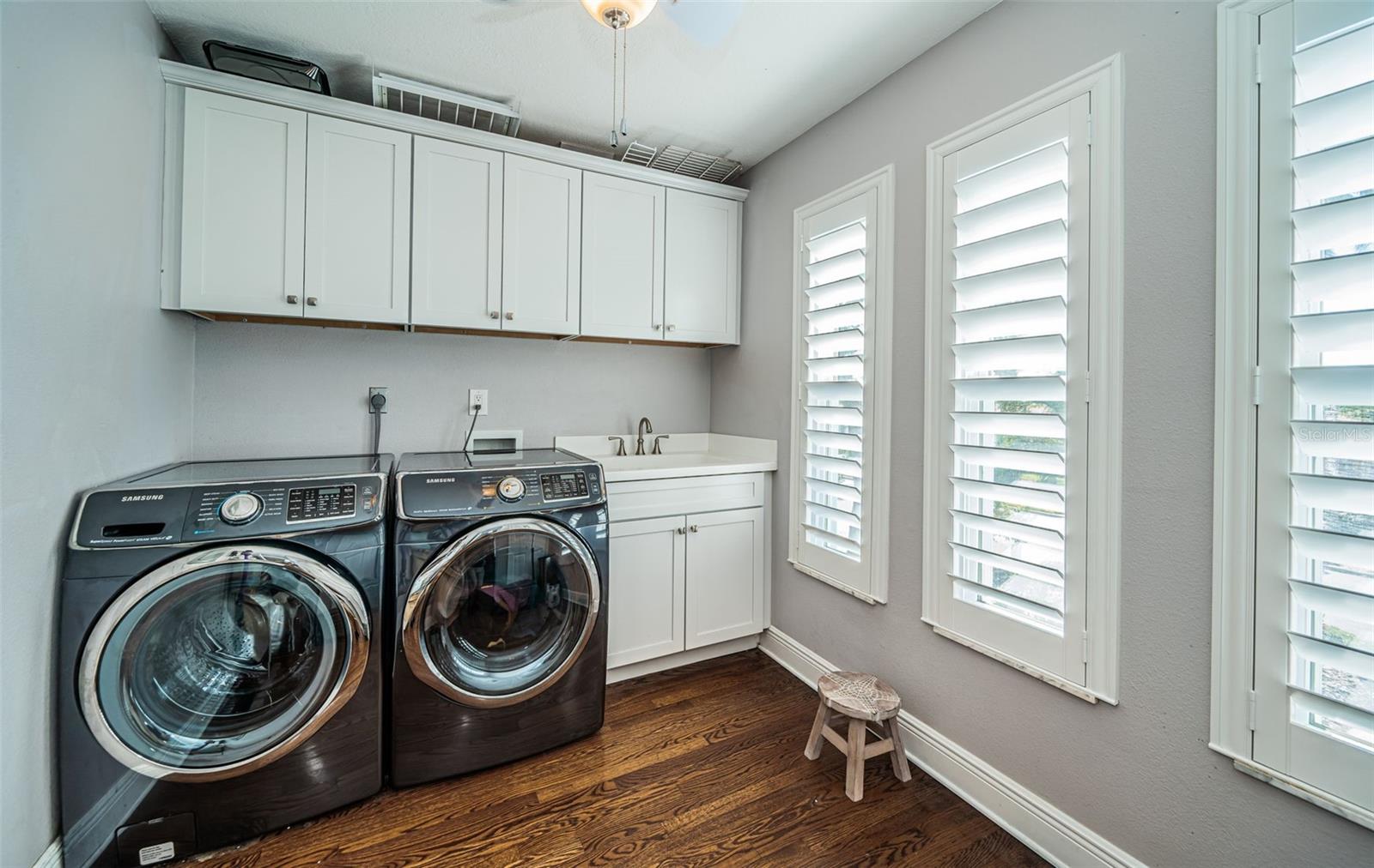 TIERRA VERDE - Residential