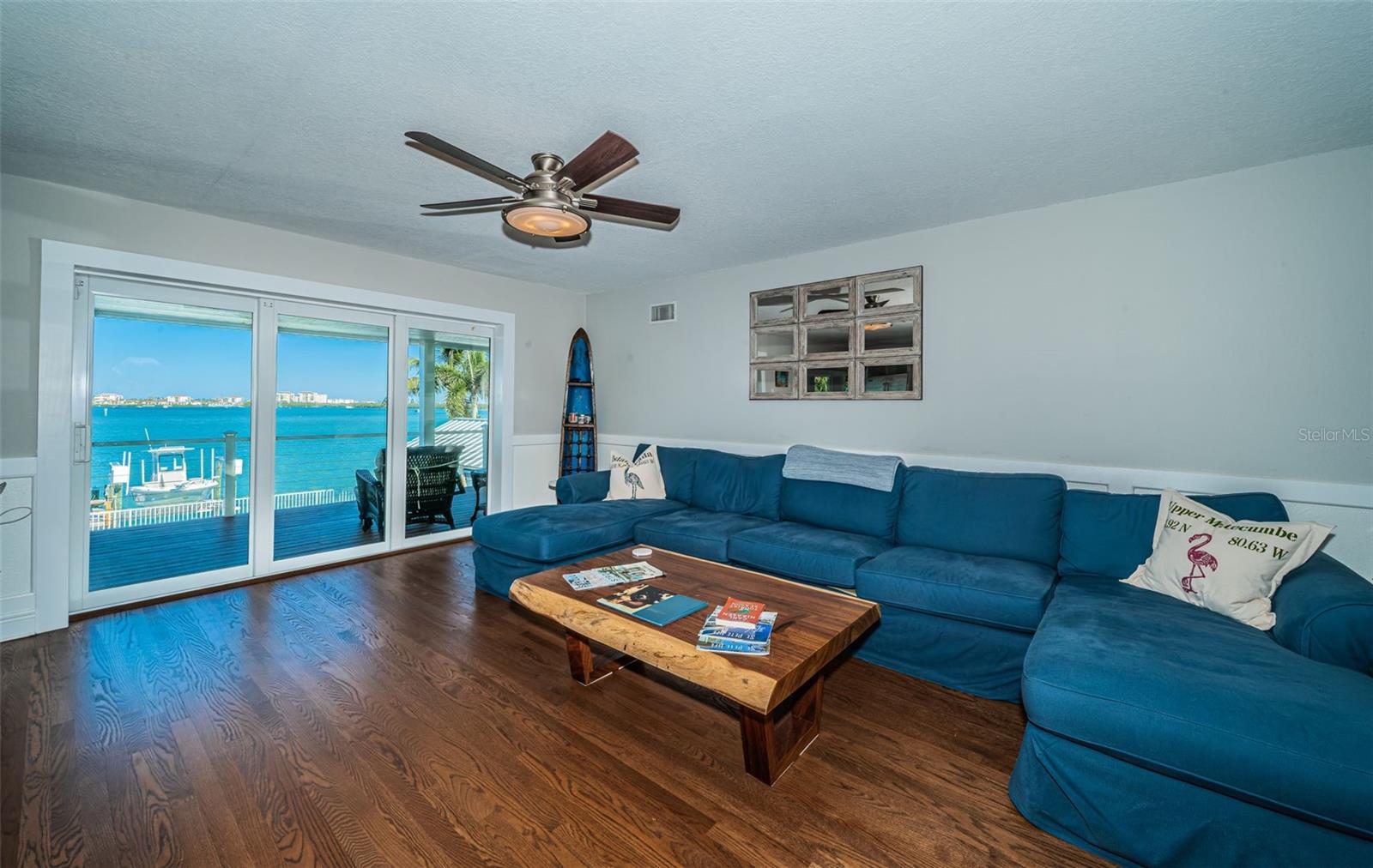 TIERRA VERDE - Residential