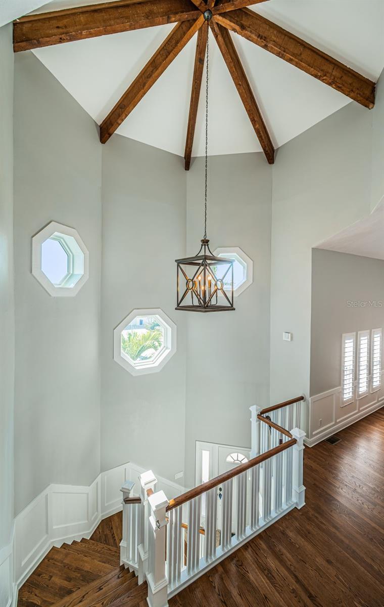 TIERRA VERDE - Residential