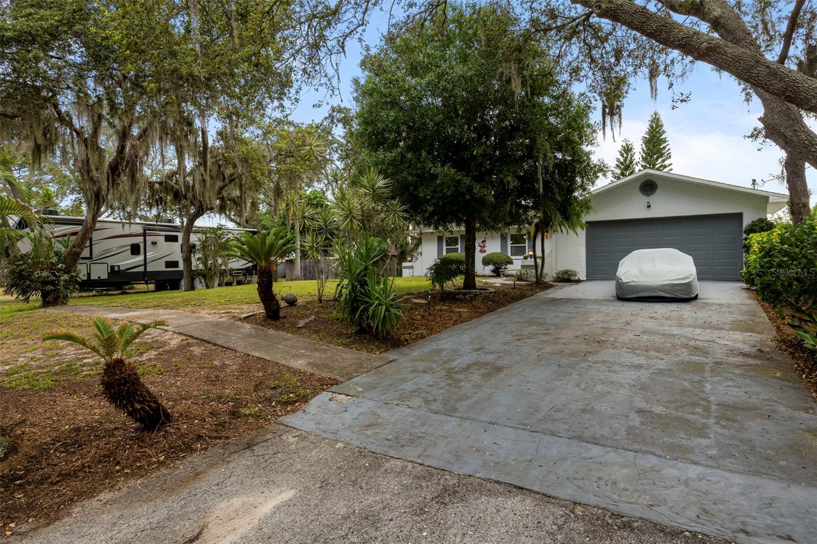 818 EUNICE DRIVE