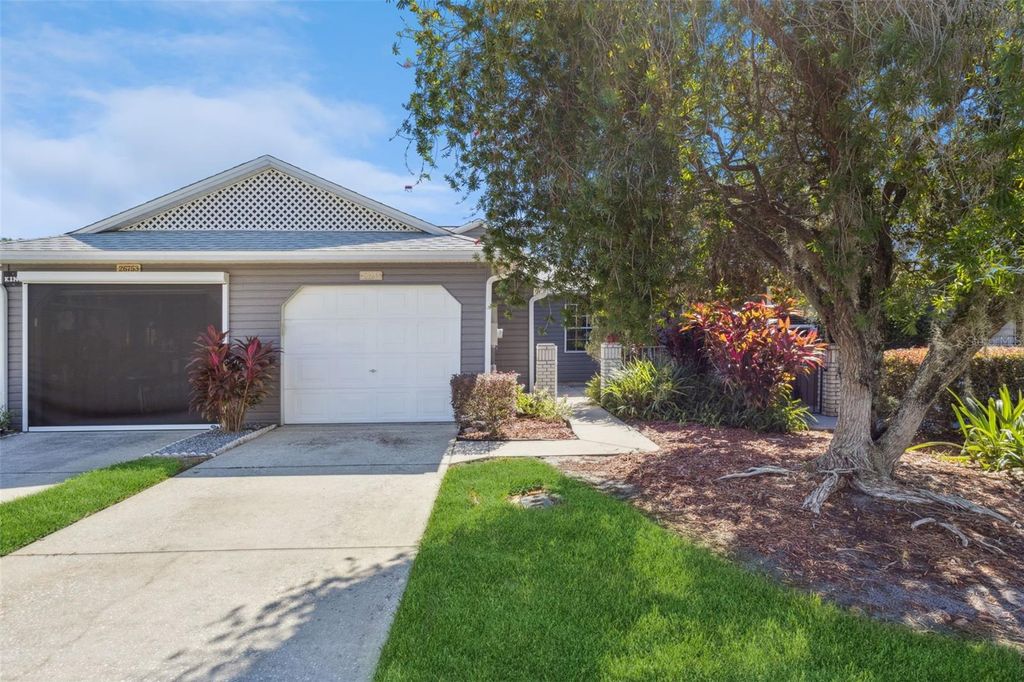 Photo of 26755 Cash Court, Leesburg, FL 34748 (MLS # G5103960)