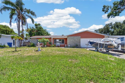 Photo of 13920 88th Avenue, Seminole, FL 33776 (MLS # TB8537538)