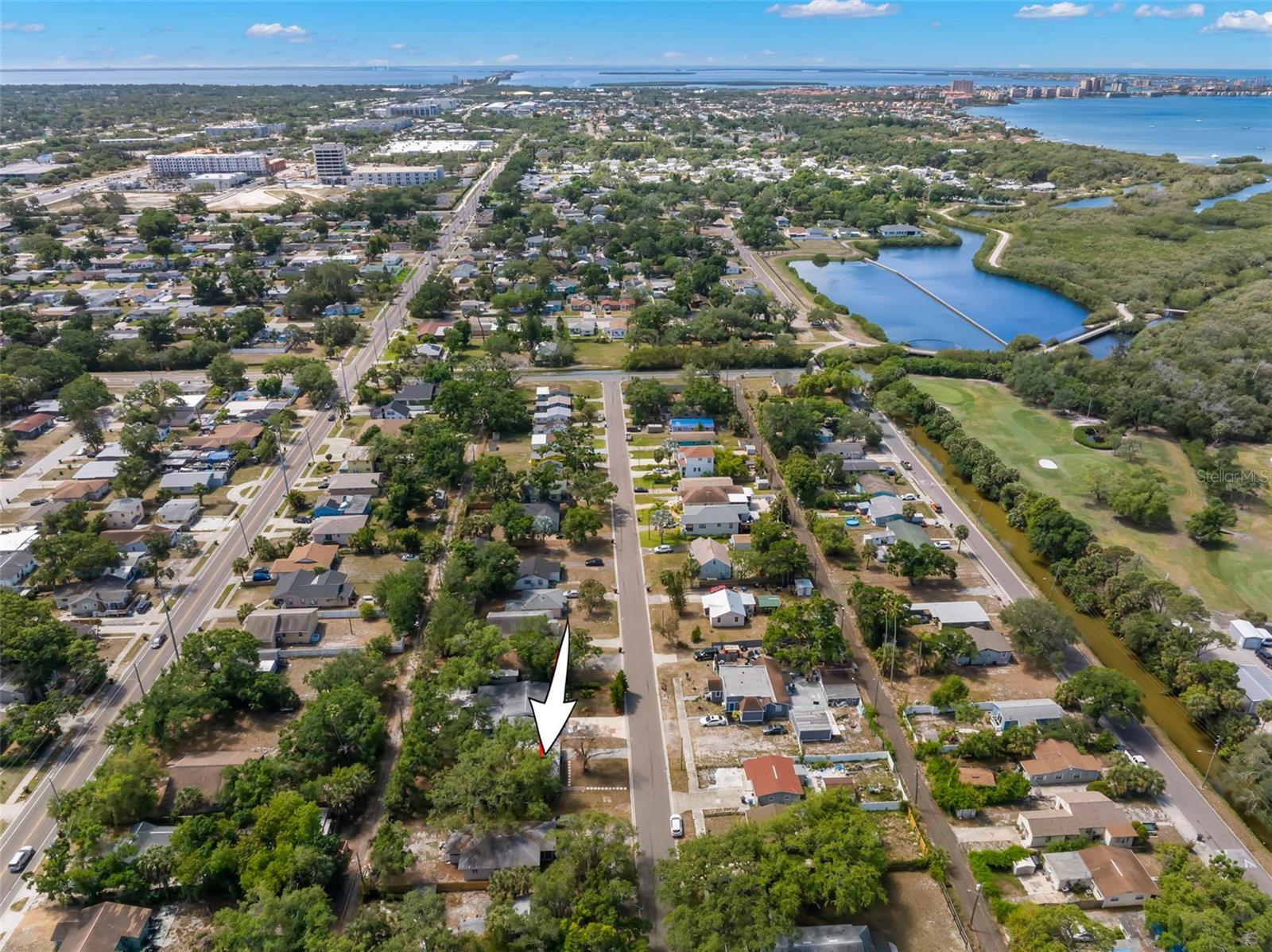ESTELLE MANOR - Residential