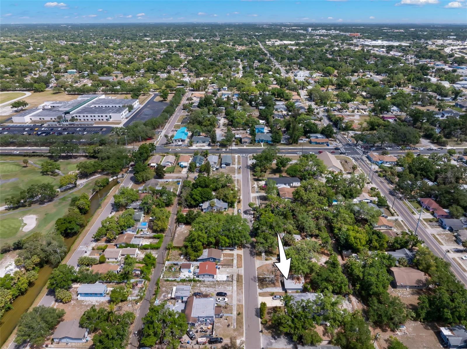 ESTELLE MANOR - Residential