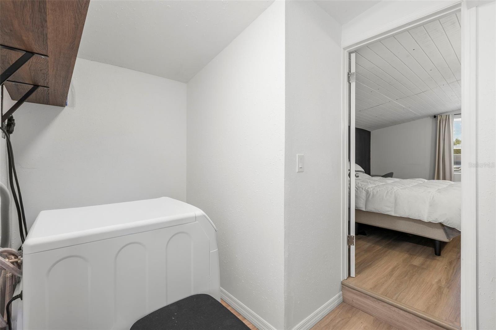 ESTELLE MANOR - Residential