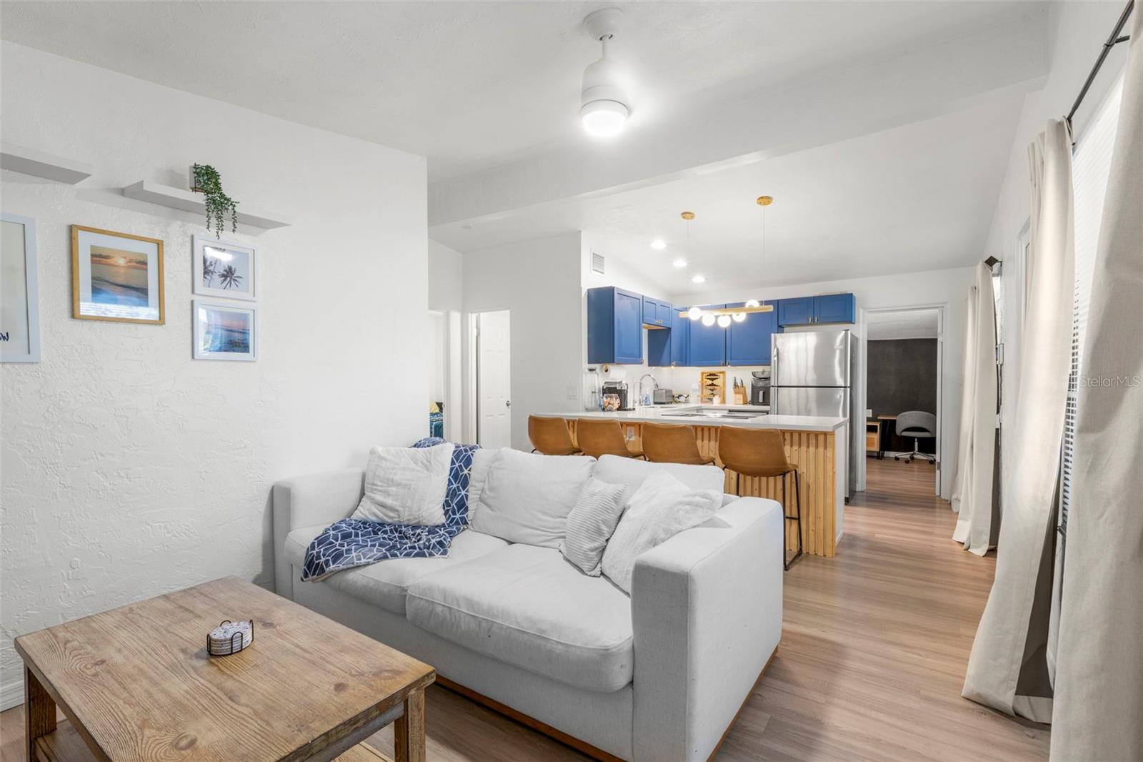 ESTELLE MANOR - Residential