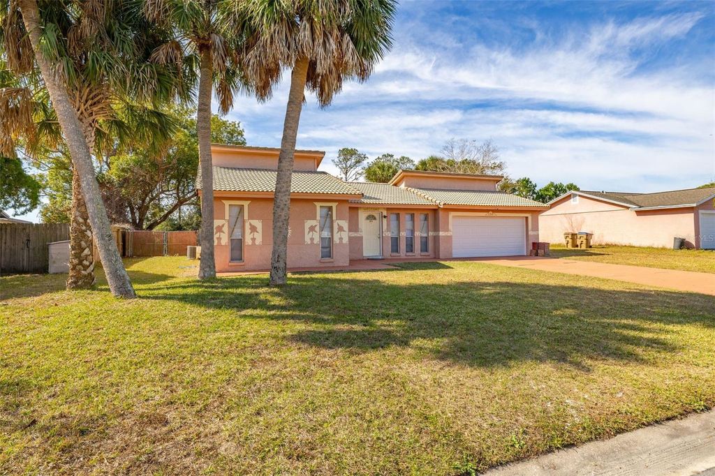 Photo of 268 Azalea Drive, Kissimmee, FL 34743 (MLS # S5142381)
