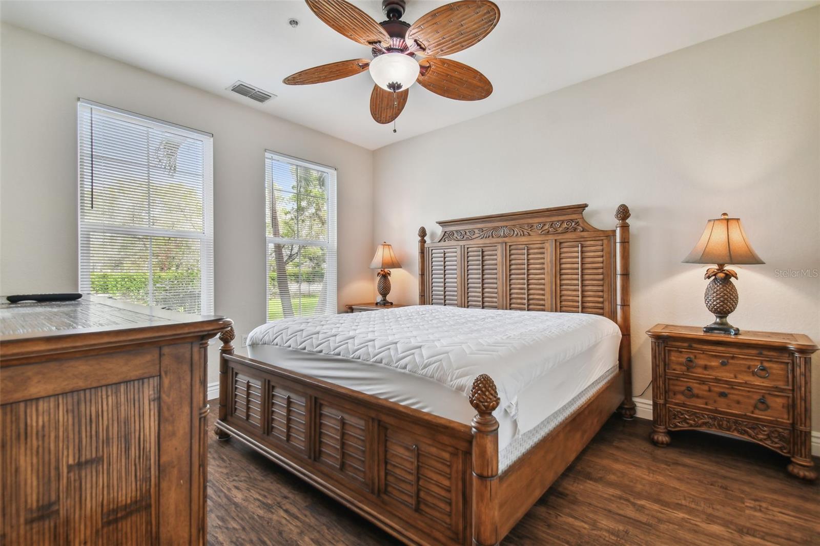 GRAND VENEZIA AT BAYWATCH CONDO - Residential Lease