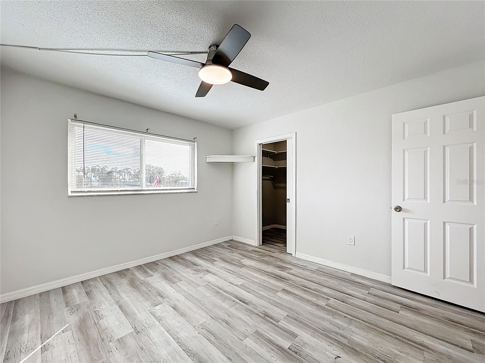 CAPRI ISLE SUB - Residential Lease