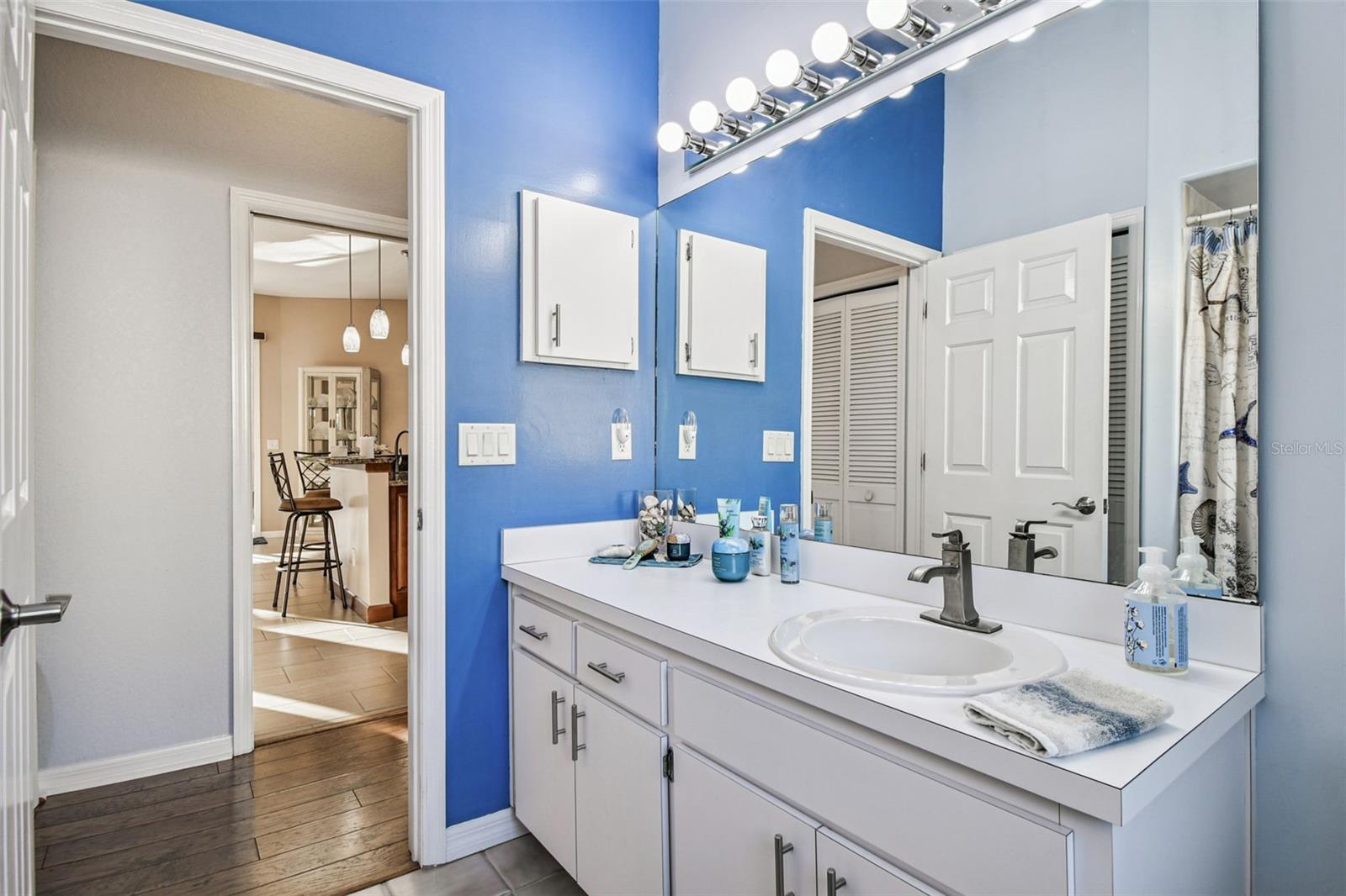 STIRLING HEIGHTS - Residential