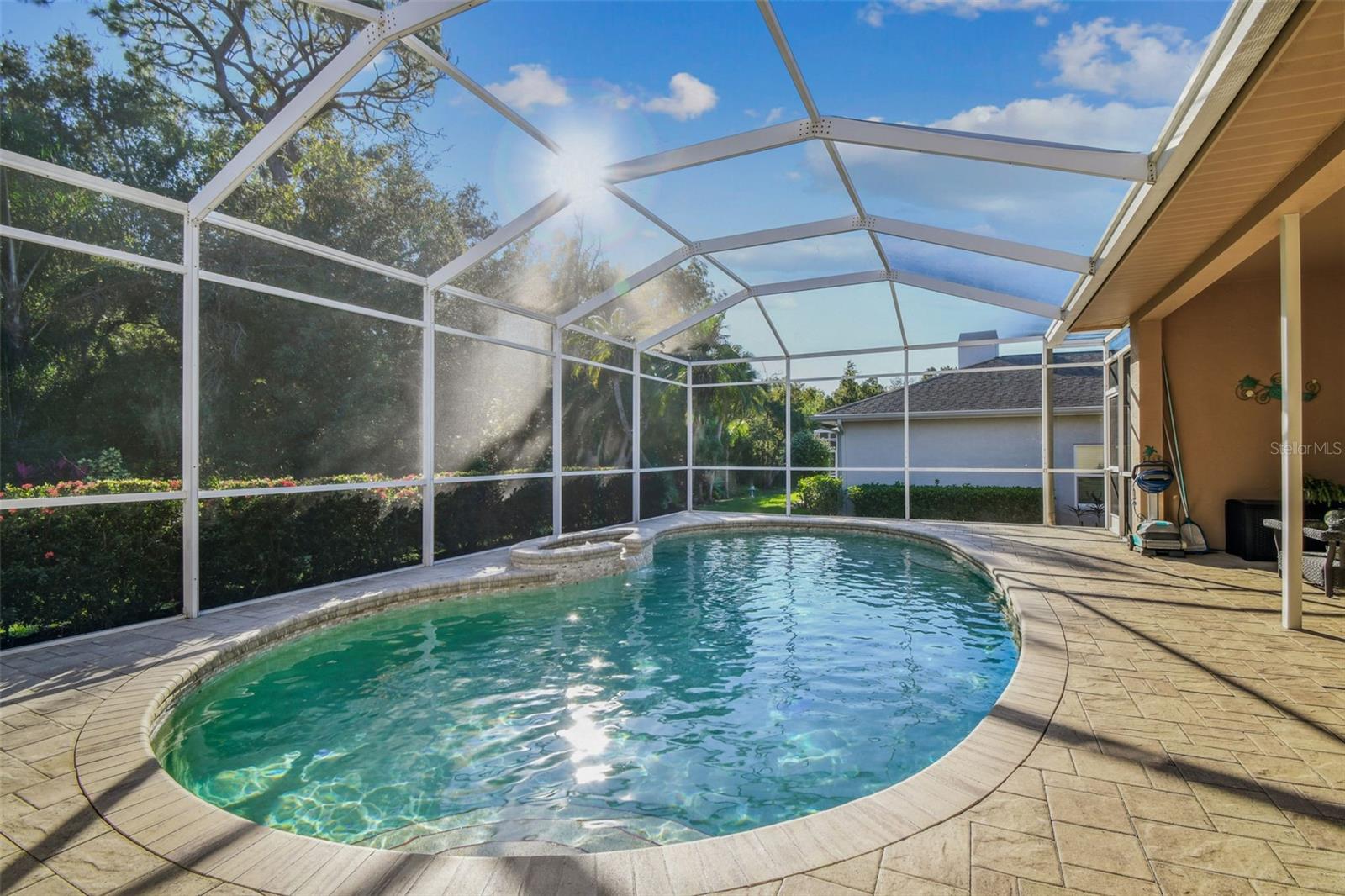 STIRLING HEIGHTS - Residential