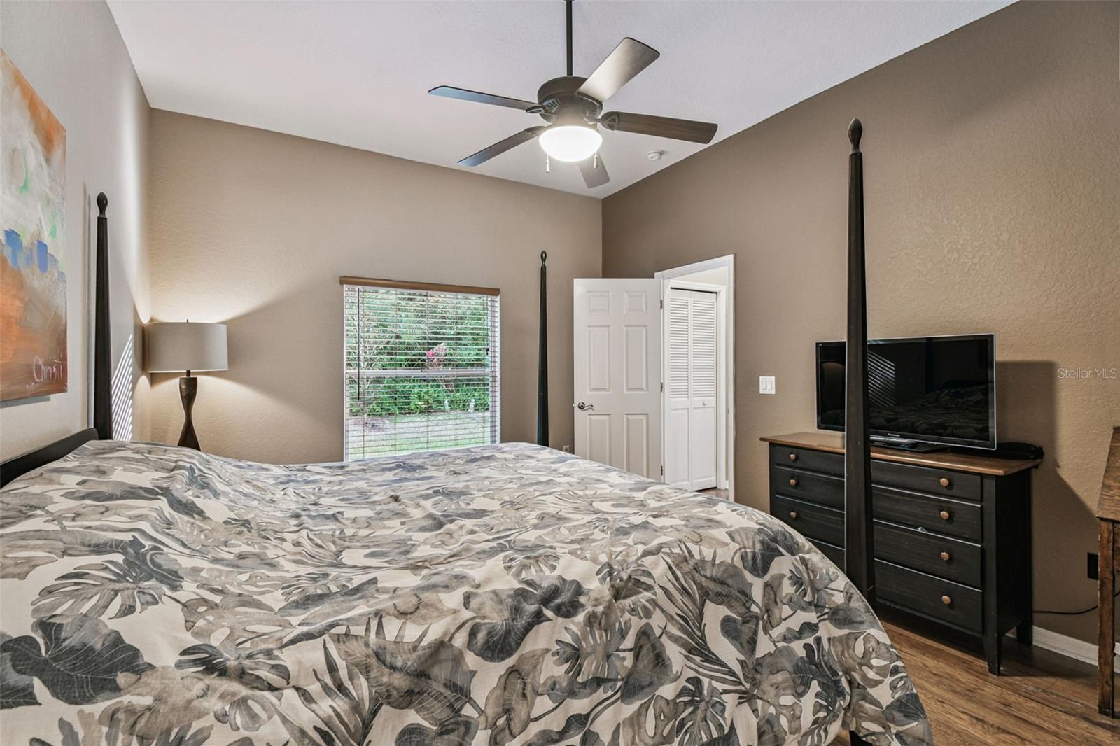 STIRLING HEIGHTS - Residential