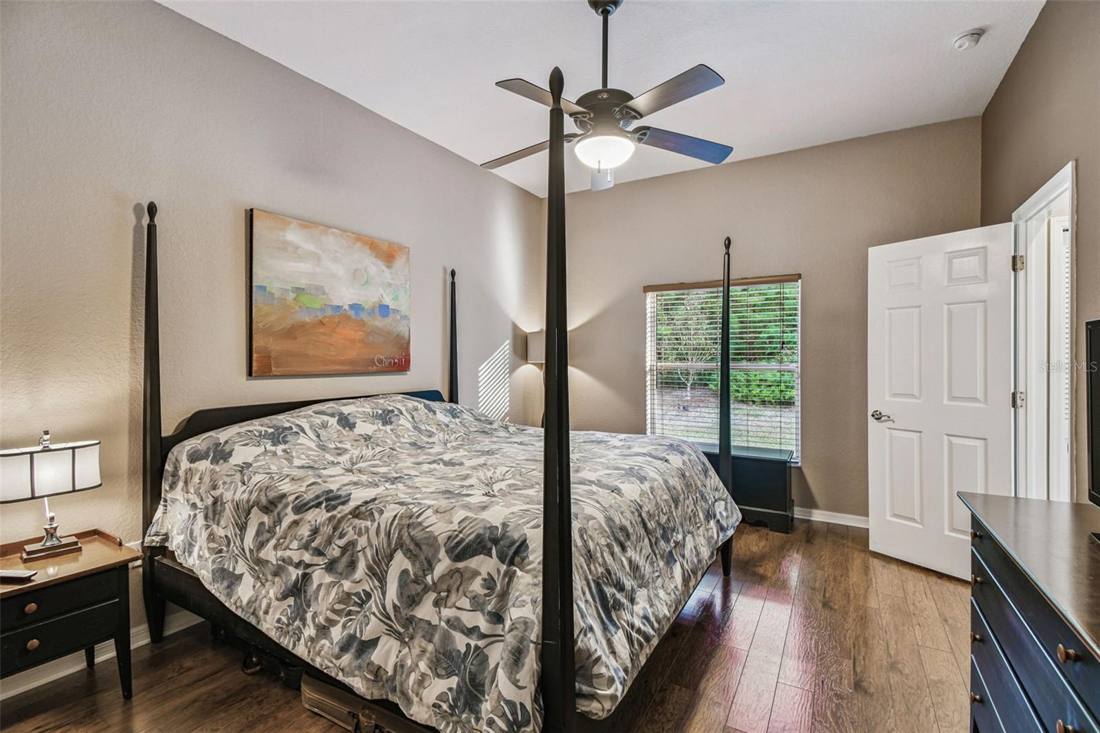 STIRLING HEIGHTS - Residential