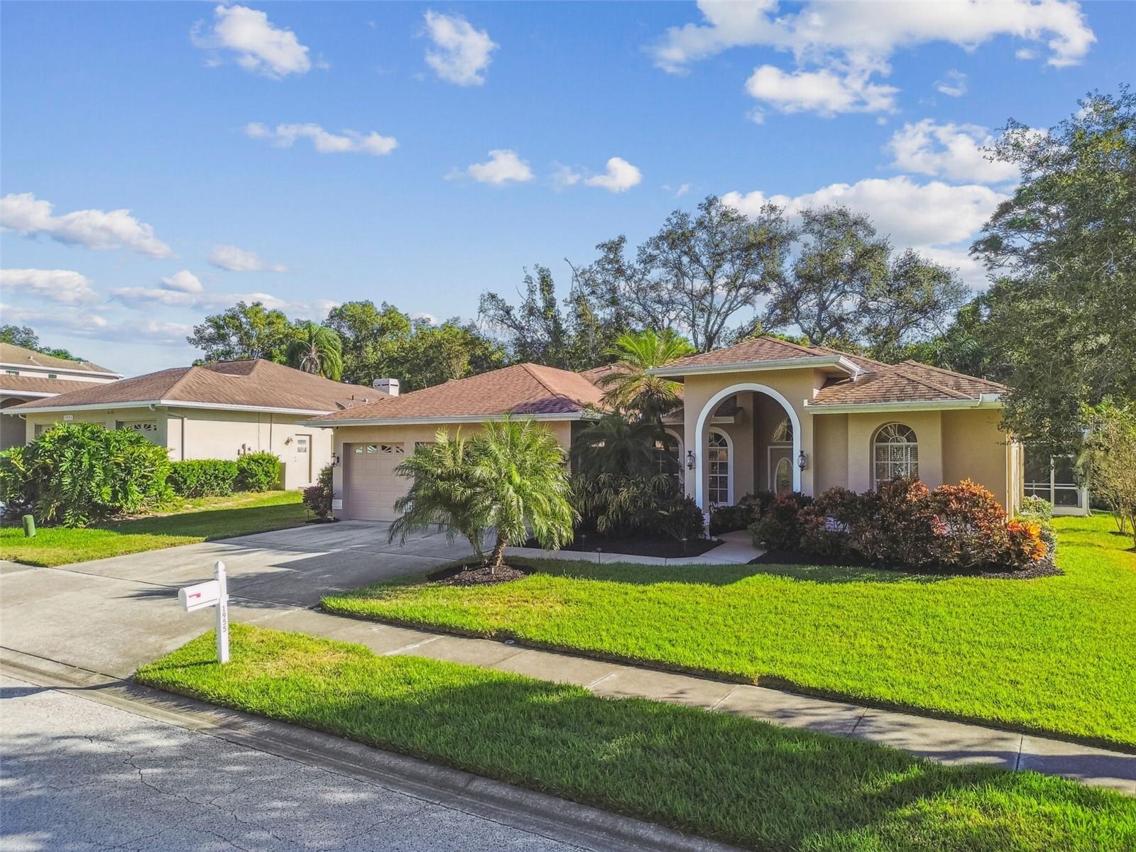 STIRLING HEIGHTS - Residential