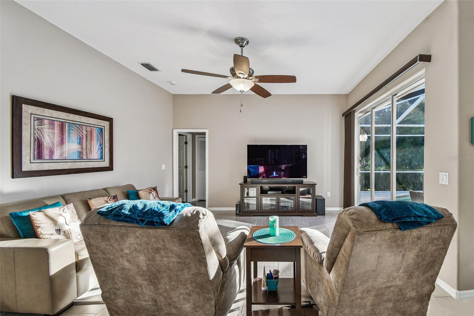 STIRLING HEIGHTS - Residential