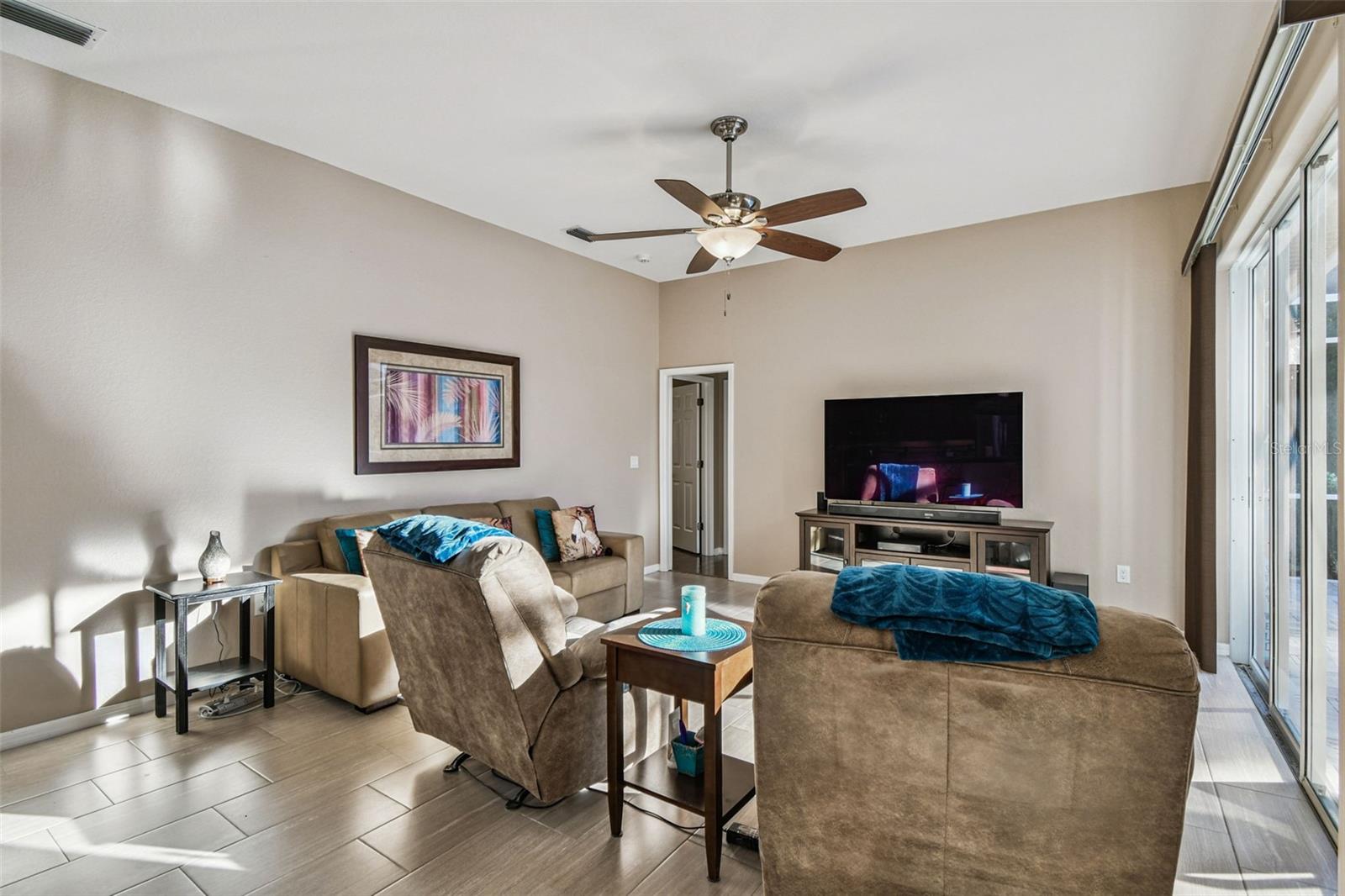 STIRLING HEIGHTS - Residential