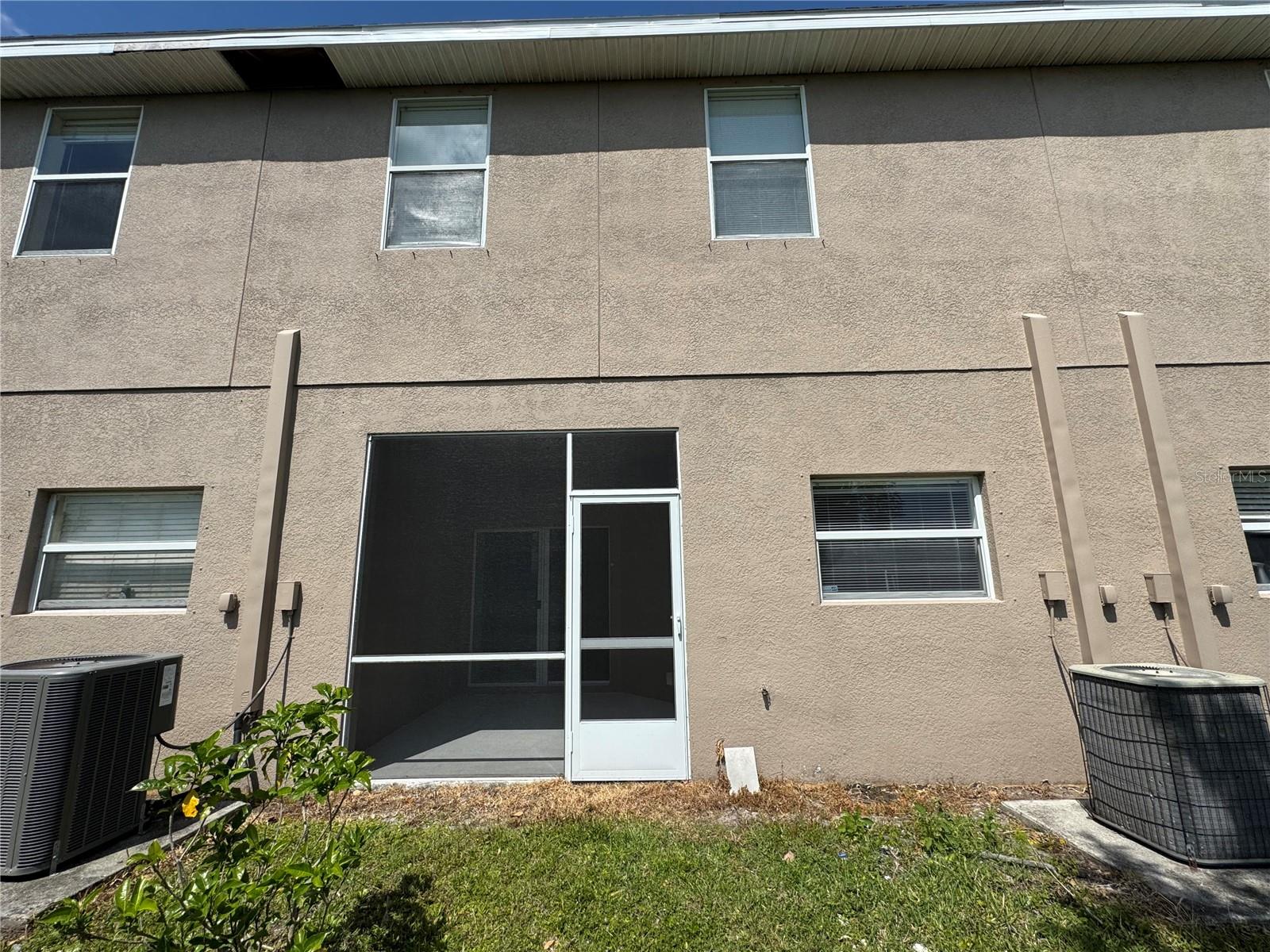 BRADFORD MANOR TWNHMS - Residential Lease