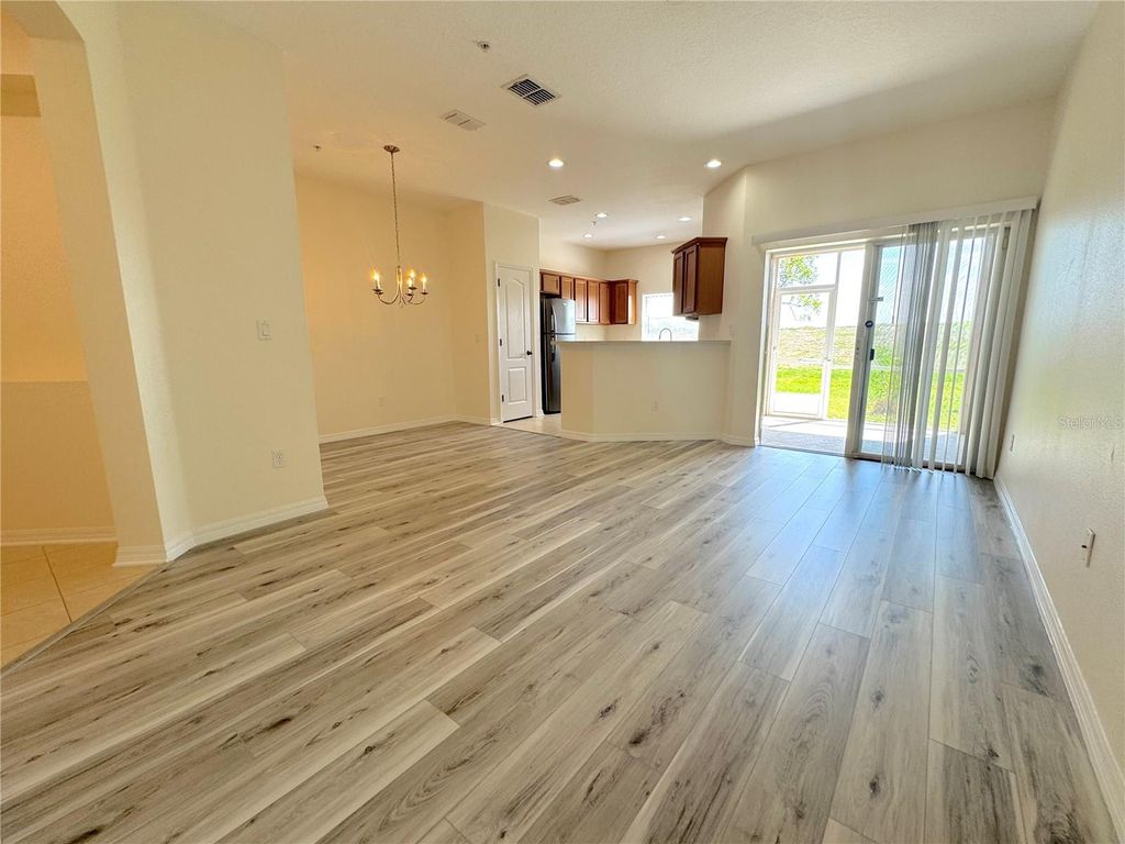 Photo of 1390 Grantham Drive, Sarasota, FL 34234 (MLS # A4670001)