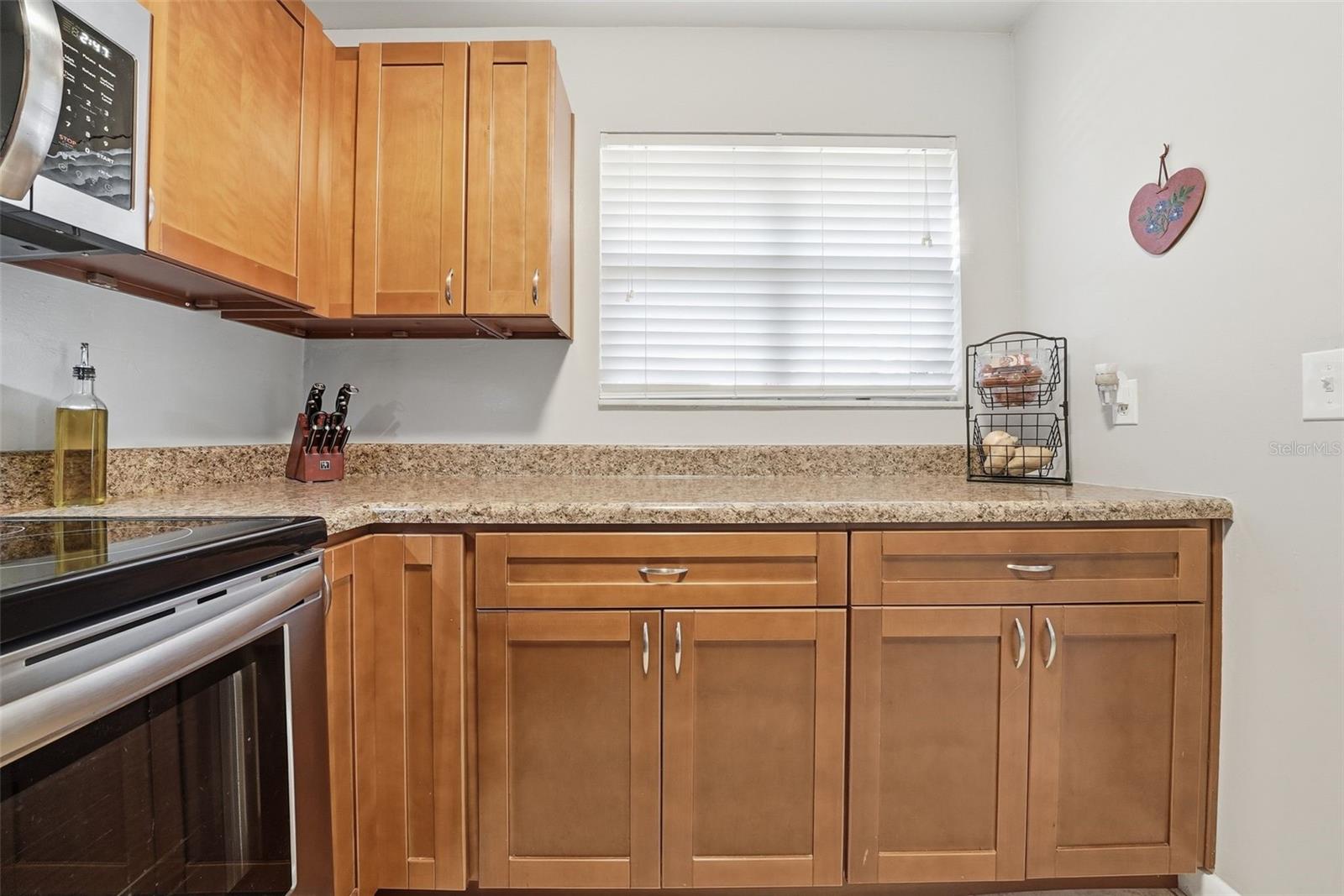 CARROLLBROOK LAKESIDE CONDOMIN - Residential