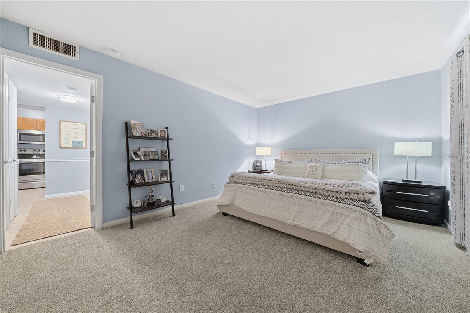 CARROLLBROOK LAKESIDE CONDOMIN - Residential