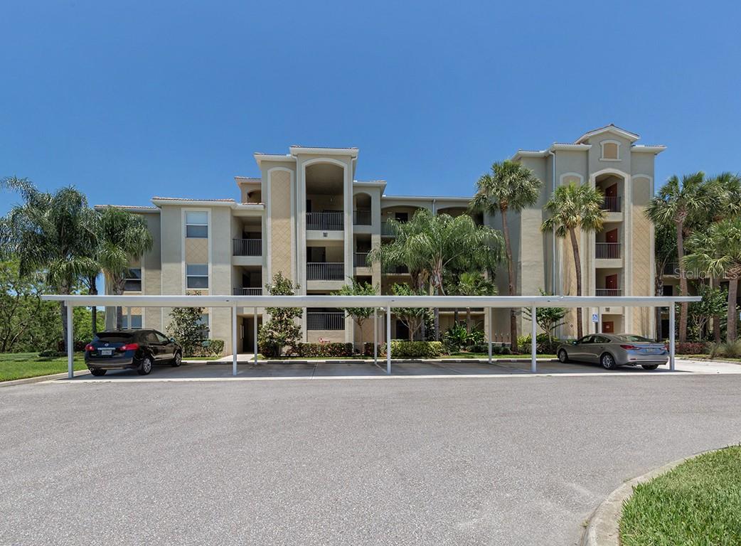 SPECIAL PRICING OF $1,800 EACH MONTH IF YOU BOOK FOR AT LEAST 3 MONTHS FROM JULY 2025 - DECEMBER 2025!!! --- RIVER STRAND --- TURNKEY FURNISHED 2 BEDROOM 2 FULL BATH CONDO --- High Season (December- April): $6,000 (utilities included; electric capped at $100/month) --- Low Season (May- November): $2,750 + Guest reimburses for utilities. Durations 6 months or less require 13% additional tax and all funds paid up front. Durations longer than 6 months require first, last, security deposit & credit application fee. Membership transfer required. --- INCLUDES GOLFING PRIVILEGES AND ACCESS TO ALL RESORT AMENITIES; $100/month club food consumption obligation with member number --- Pet friendly upon owner approval and $500 non-refundable pet fee. For reservations longer than 6 months: All Suncoast Leasing and Management residents are enrolled in the Resident Benefits Package (RBP) for $50.95/month which includes renters' insurance, HVAC air filter delivery (for applicable properties), move-in concierge service making utility connections and home service setup a breeze during your move-in, our best-in-class resident rewards program, and much more!