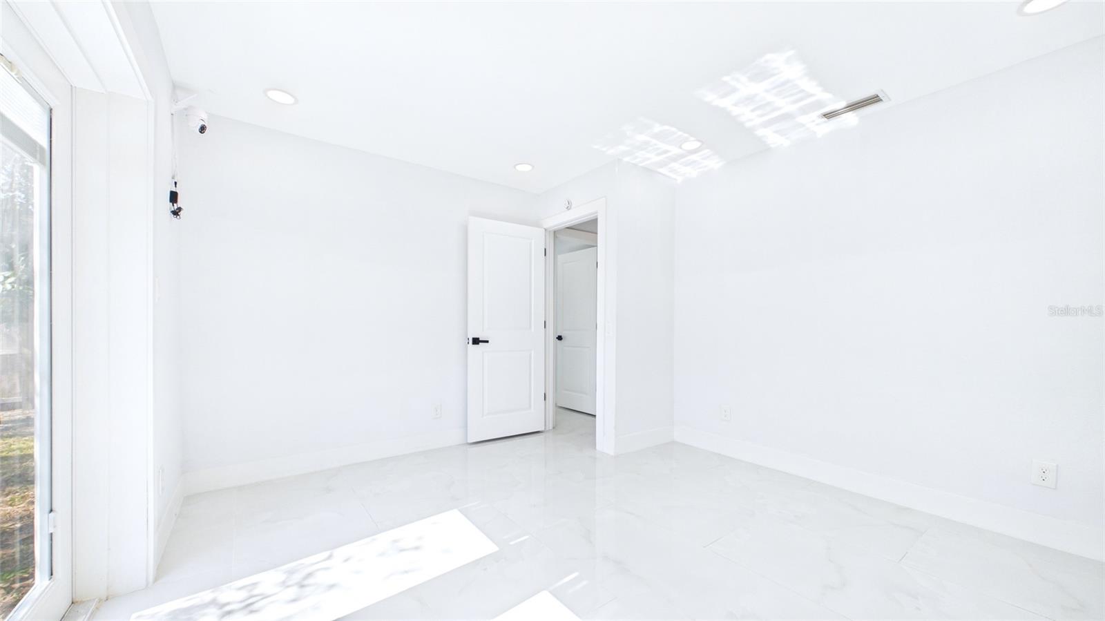 SHOREACRES CENTER - Residential