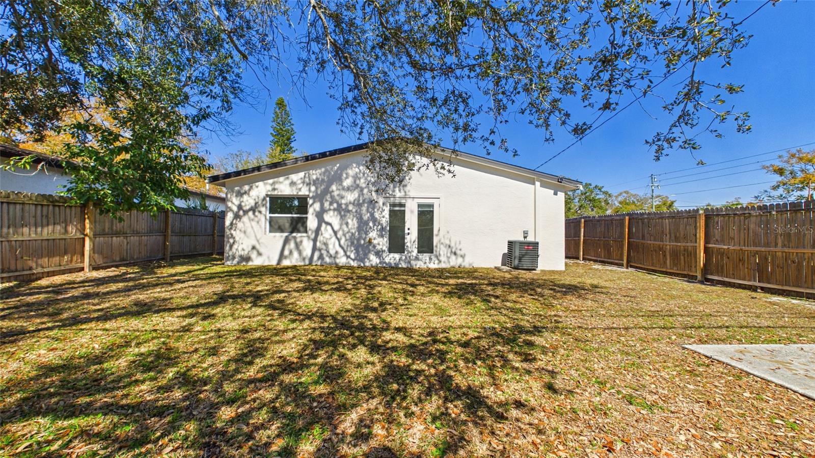 SHOREACRES CENTER - Residential