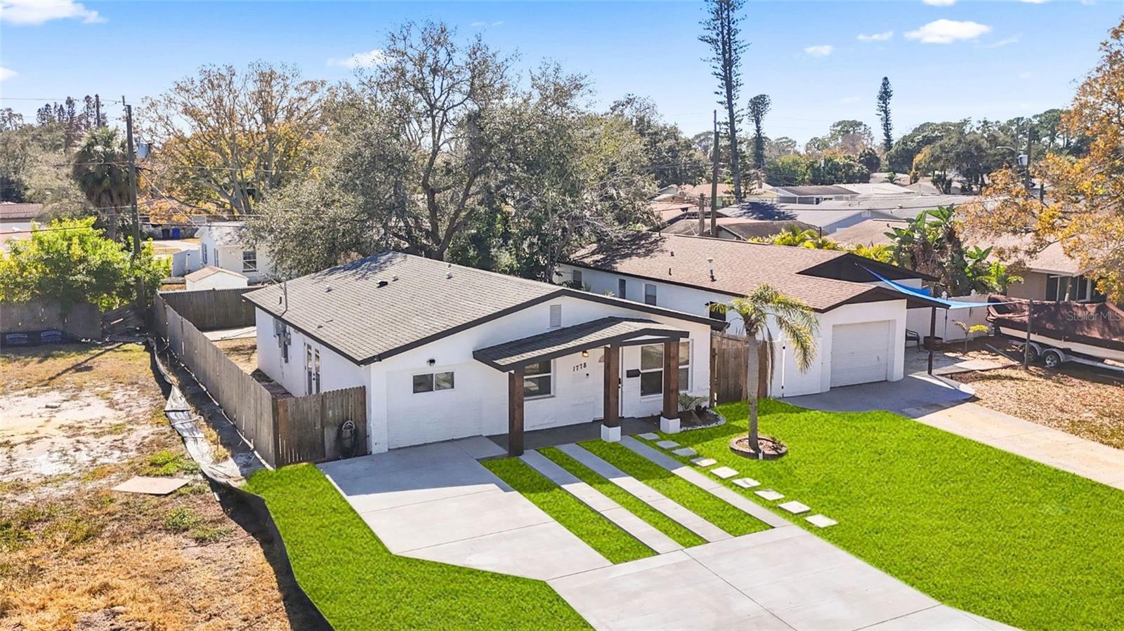 SHOREACRES CENTER - Residential