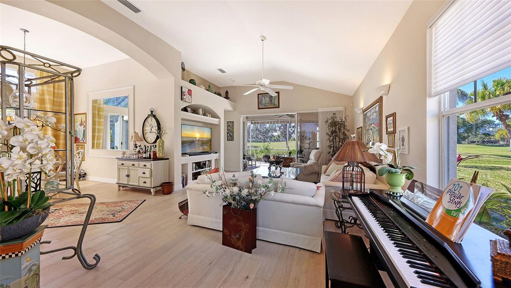 Photo of 4062 Caddie Drive E, Bradenton, FL 34203 (MLS # A4681224)