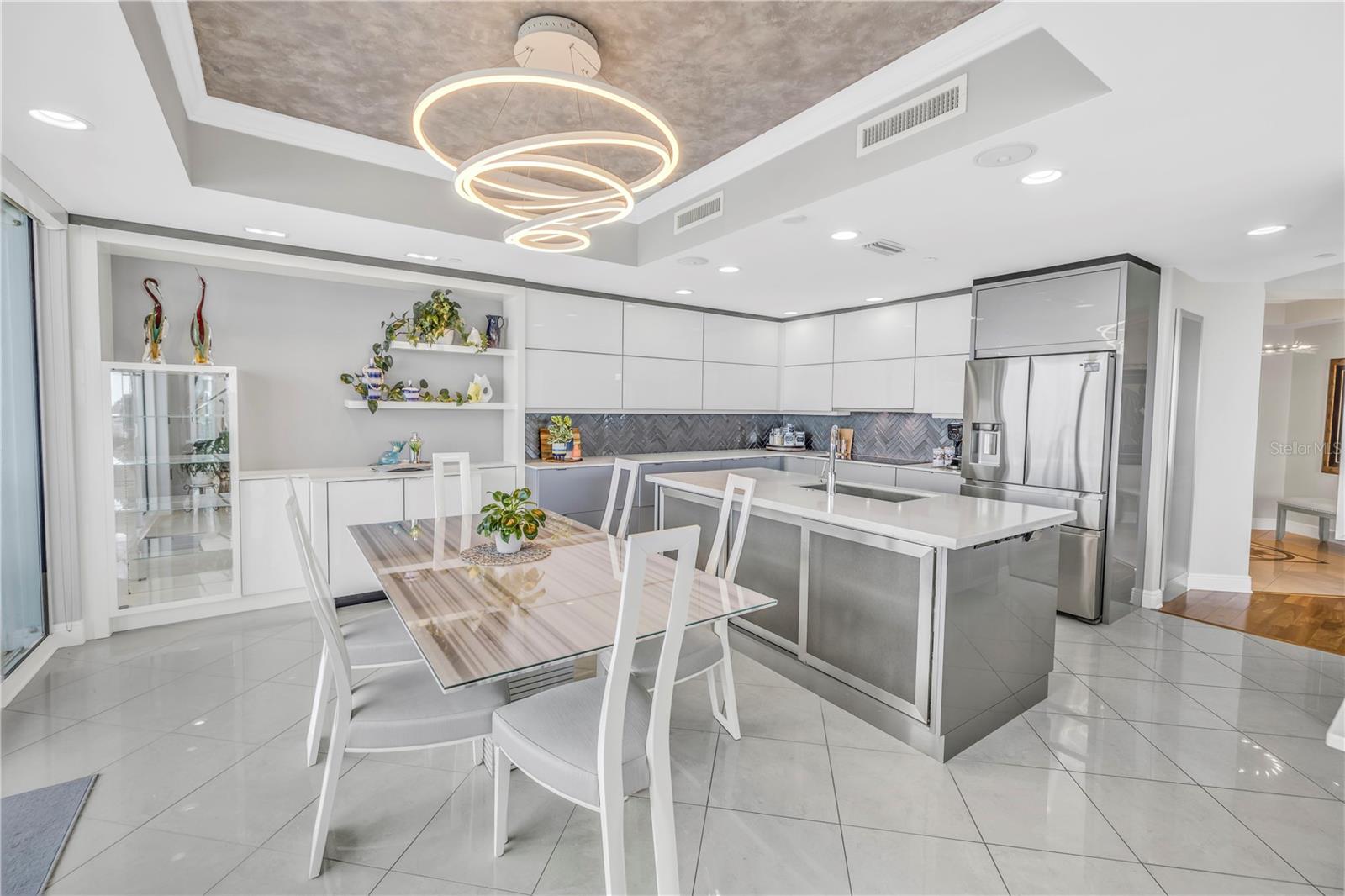 400 BEACH DRIVE CONDO - Residential