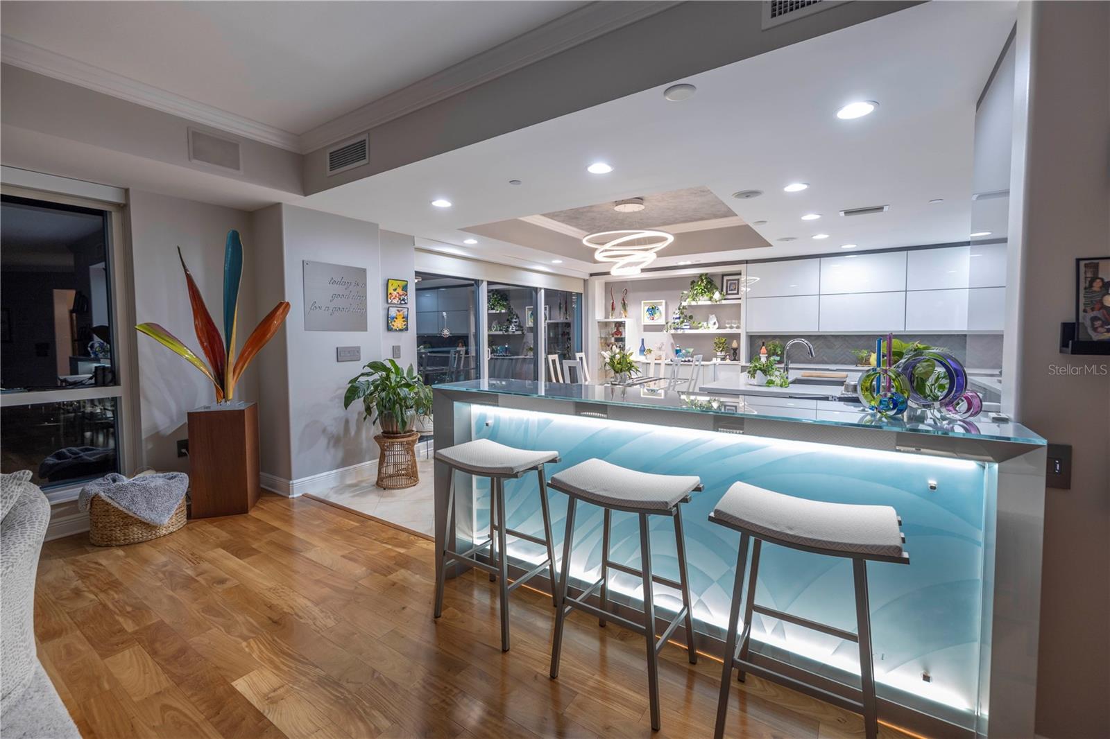 400 BEACH DRIVE CONDO - Residential