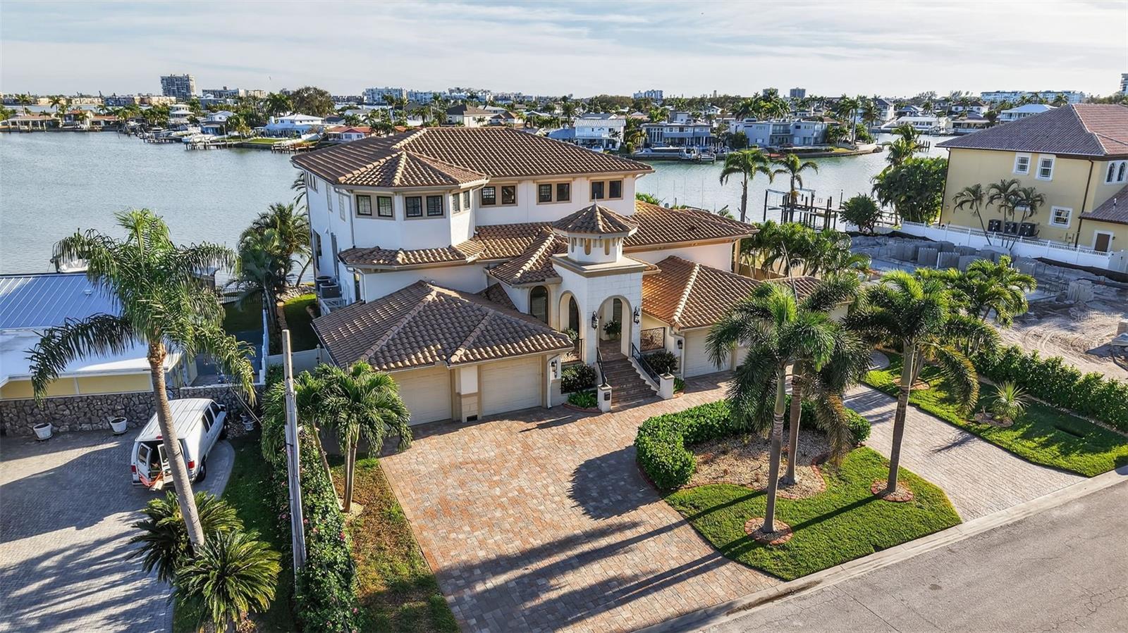 SOUTH CSWY ISLE YACHT CLUB 3RD ADD - Residential