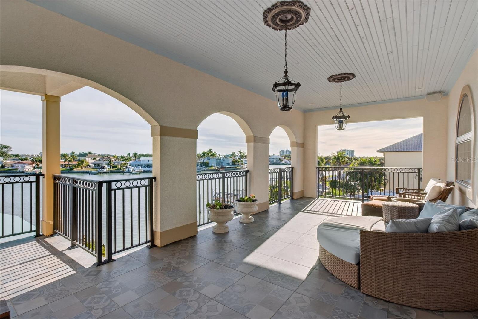 SOUTH CSWY ISLE YACHT CLUB 3RD ADD - Residential