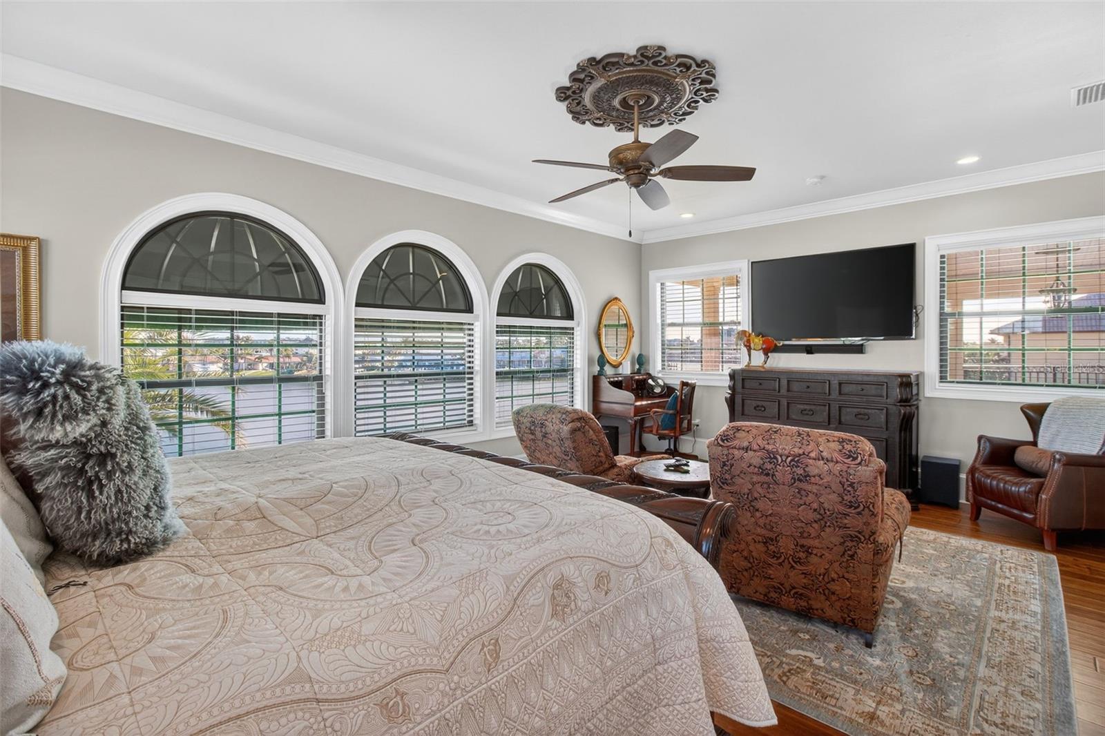 SOUTH CSWY ISLE YACHT CLUB 3RD ADD - Residential