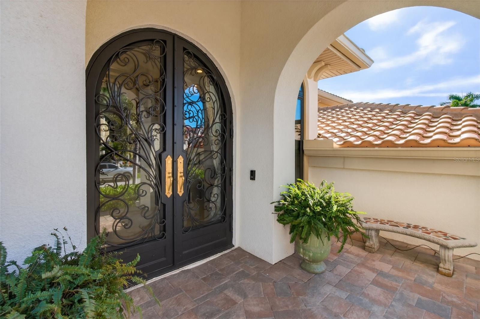 SOUTH CSWY ISLE YACHT CLUB 3RD ADD - Residential