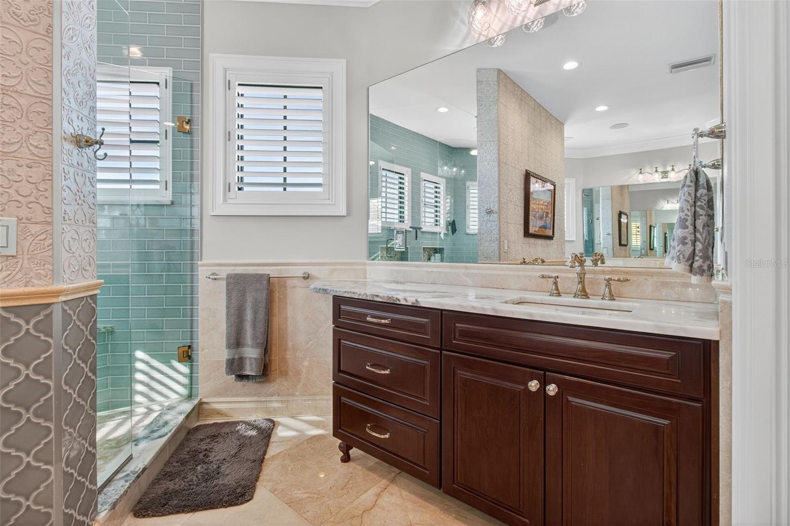 SOUTH CSWY ISLE YACHT CLUB 3RD ADD - Residential