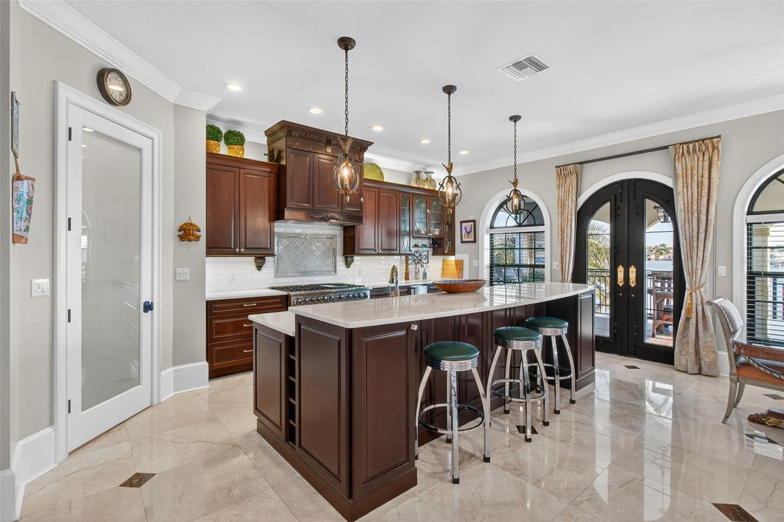 SOUTH CSWY ISLE YACHT CLUB 3RD ADD - Residential