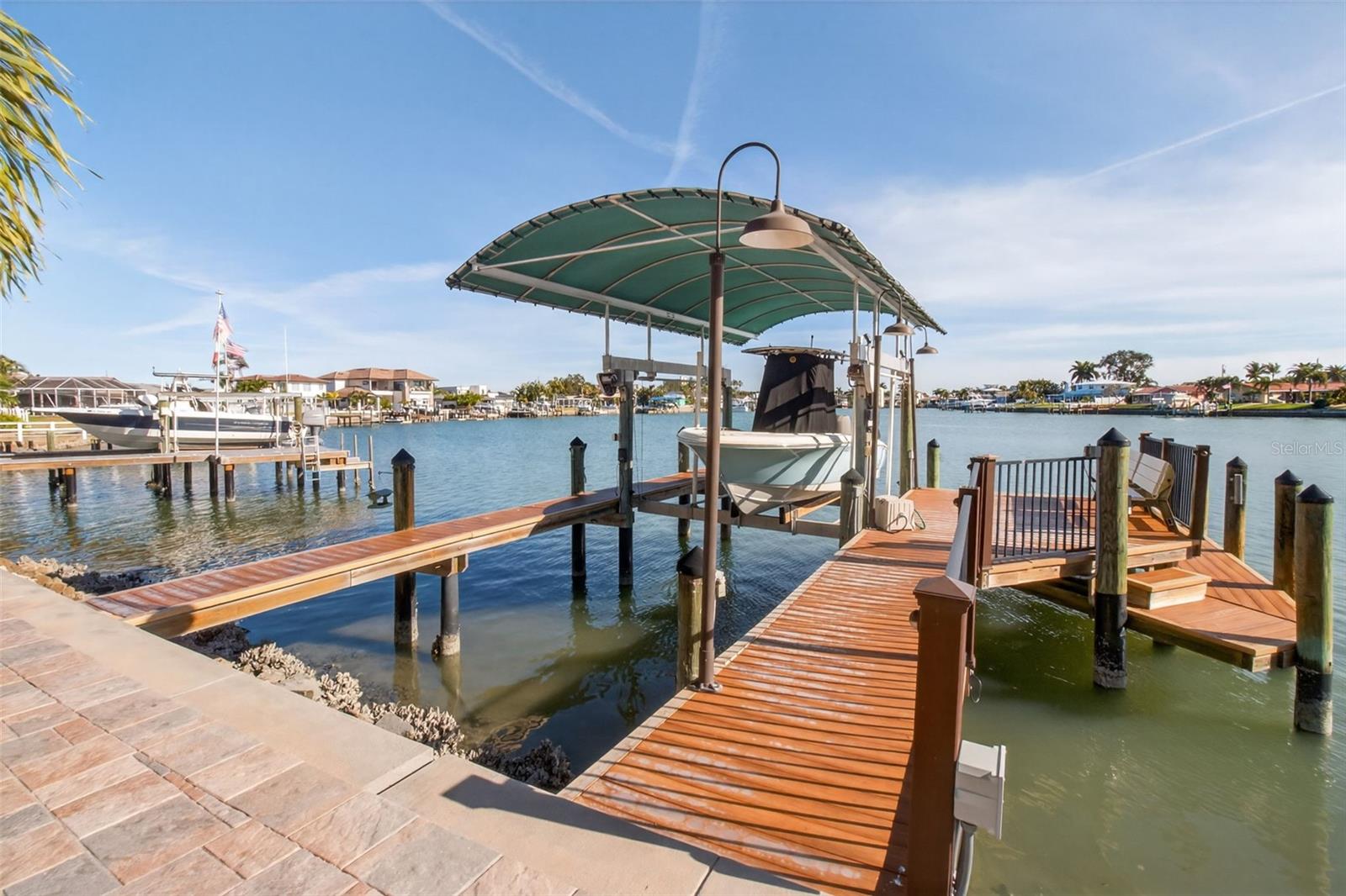 SOUTH CSWY ISLE YACHT CLUB 3RD ADD - Residential