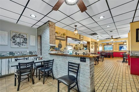 Tiny photo for 104 Us Highway 41 S, Inverness, FL 34450 (MLS # W7870480)