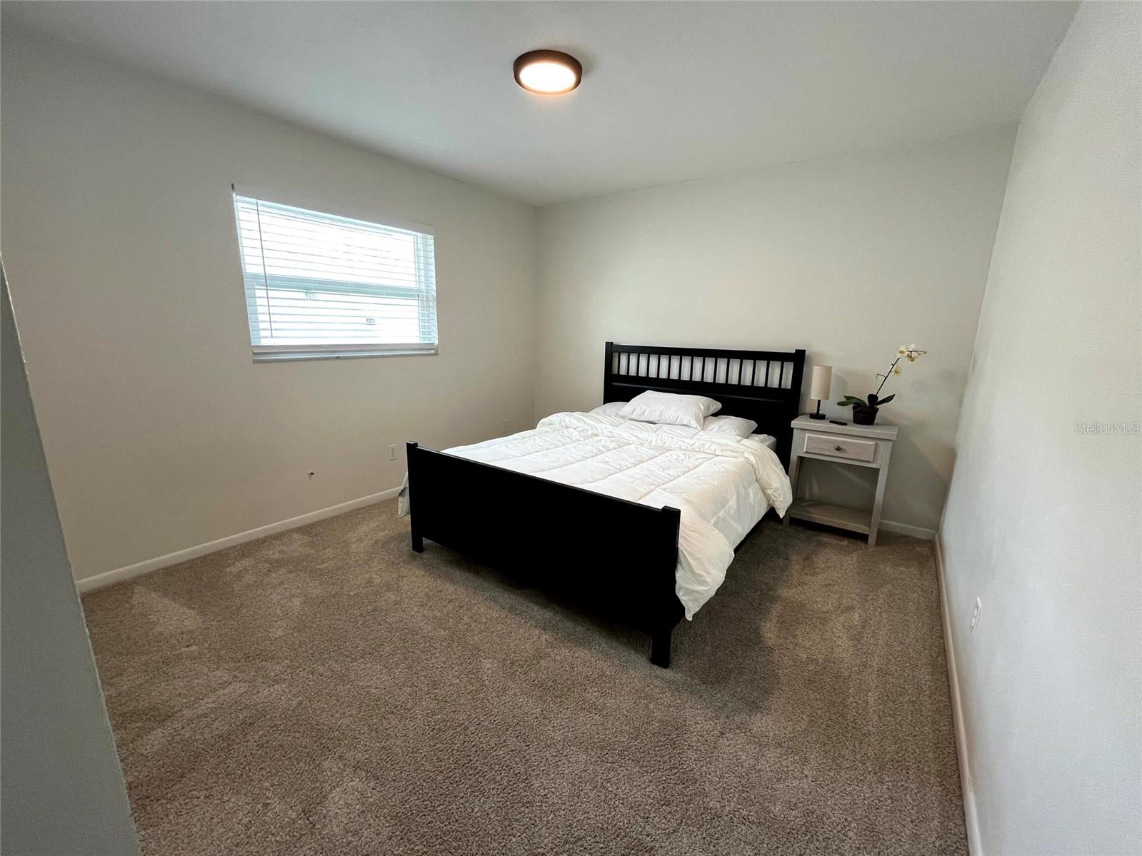 TRENTWOOD MANOR - Residential Lease