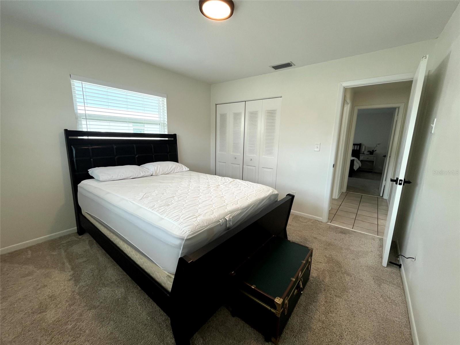 TRENTWOOD MANOR - Residential Lease