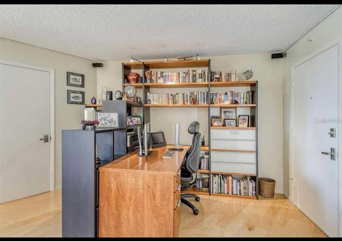 ISLANDER CLUB OF LONGBOAT - Residential Lease