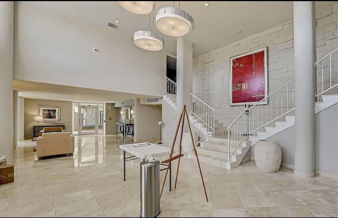 ISLANDER CLUB OF LONGBOAT - Residential Lease