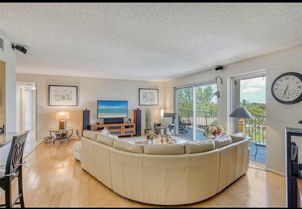 ISLANDER CLUB OF LONGBOAT - Residential Lease