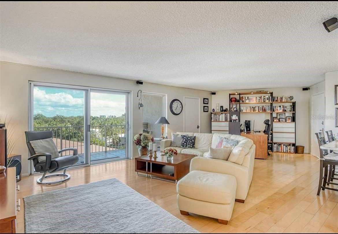 ISLANDER CLUB OF LONGBOAT - Residential Lease