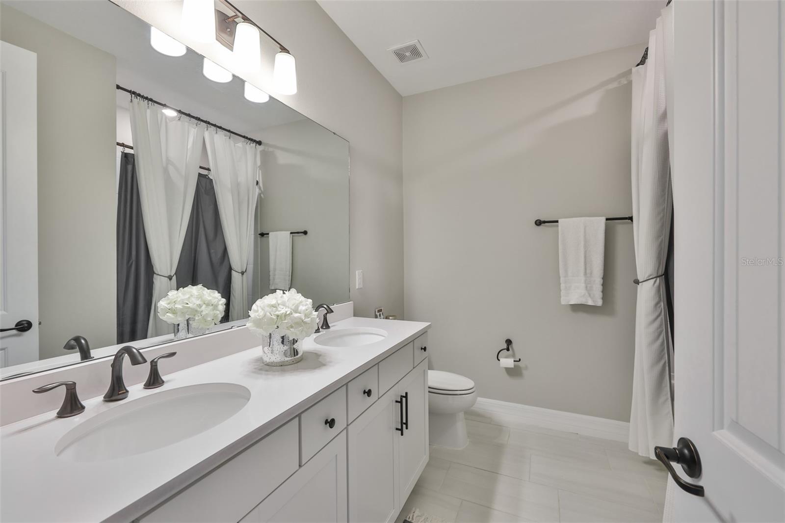 EPPERSON NORTH VILLAGE C-2B - Residential