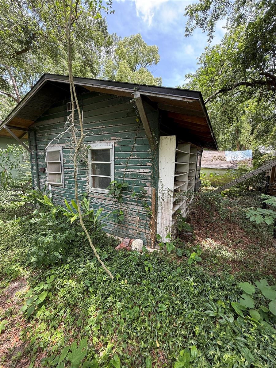 1935 NW 33RD AVENUE