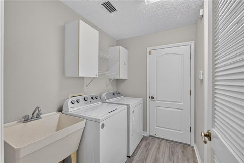 Tiny photo for 7240 SE 172nd Legacy Lane, The Villages, FL 32162 (MLS # G5114354)