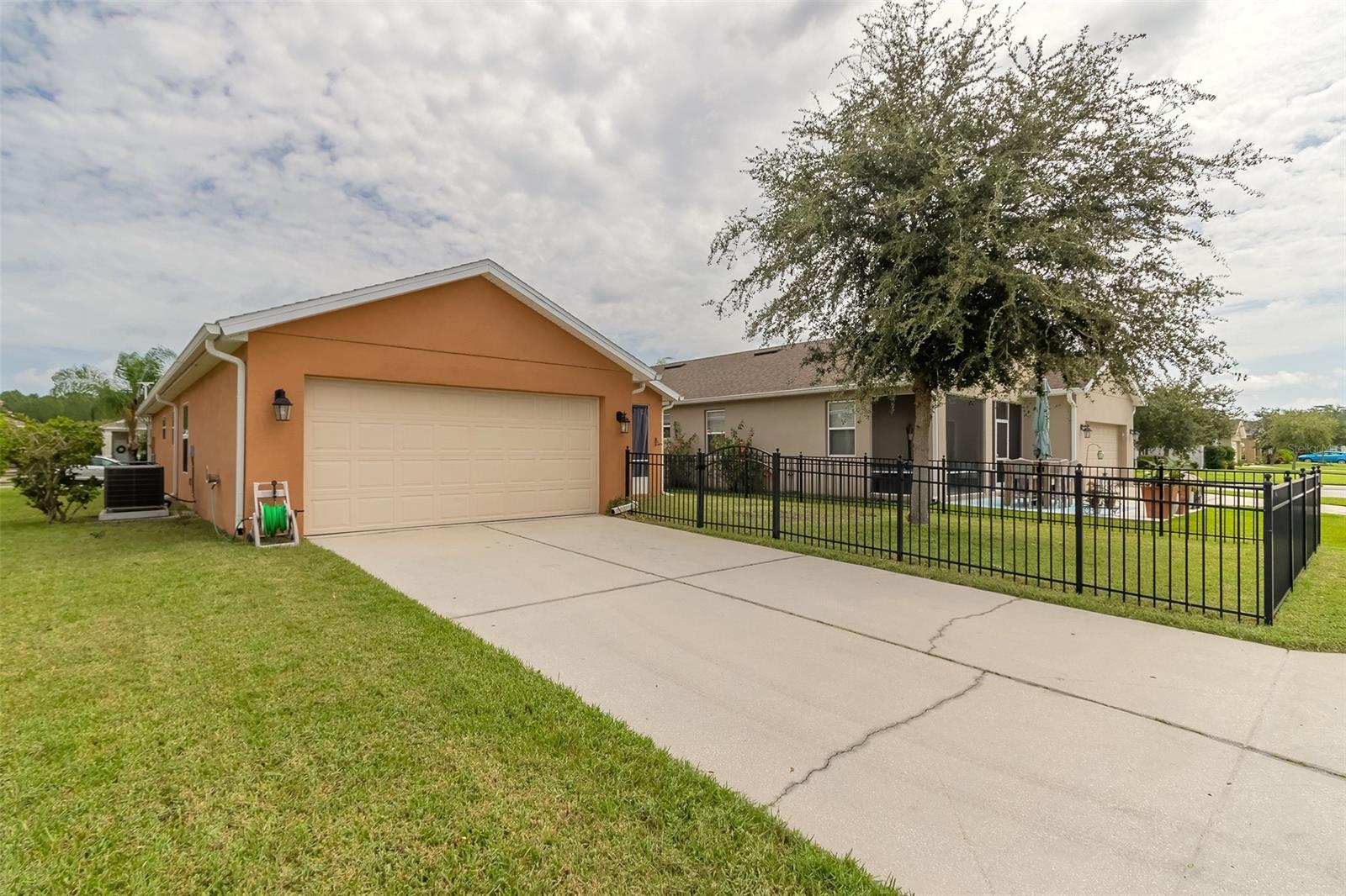 Venetian Bay Ph 01B Un 02 - Residential